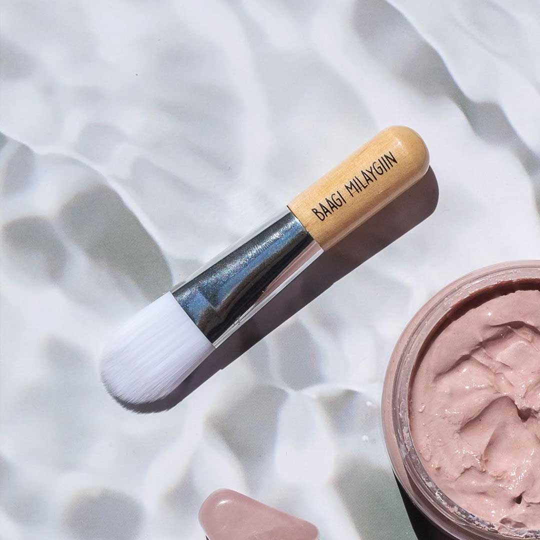 Clay Brush
